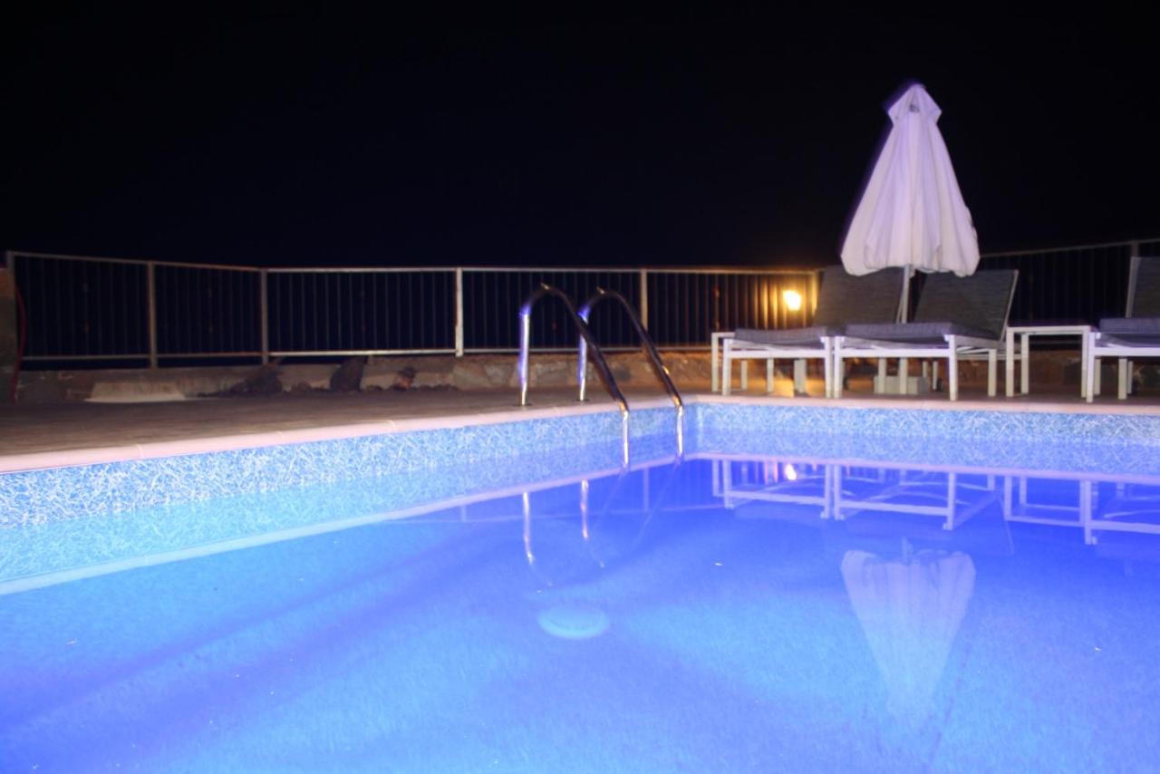 Holiday Apartments,Polynikis Sea-Cret, Pachyammos Exteriör bild